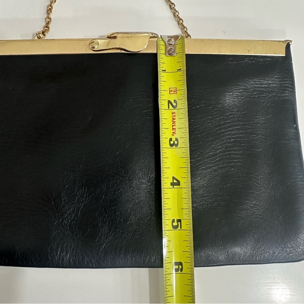 Vintage Etra Black Leather Clutch w/ Gold Chain Strap - Mid-Century Evening Bag - Picture 3 of 9
